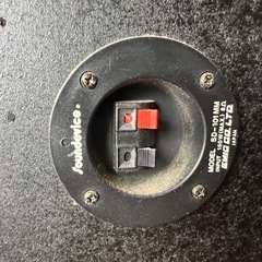 小型スピーカーの画像