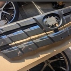 新車外し、アルファード40純正グリル  の画像