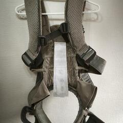 ベビービョルン　BABYBJORN ワンカイエアー　抱っこ紐　グレーベージュの画像