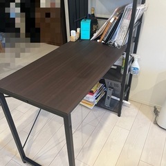 値下げ！おしゃれパソコンデスク　仕事用テーブル　棚付き　の画像