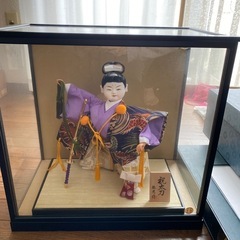 端午の節句飾り　陣羽織　武者人形の画像