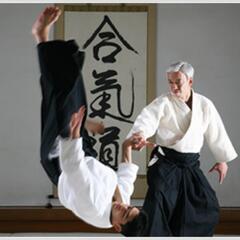 親子で合気道を始めませんか？　4月2日　4日体験稽古を行います。
