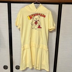 パーカー付きワンピース