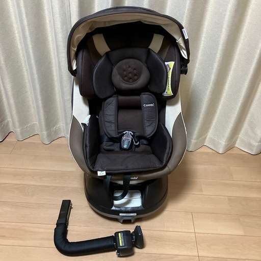 【リユース】コンビネルームチャイルドシート新生児〜18キロ