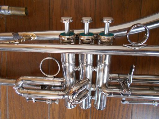 ベル交換しないタイプにしたトランペットです