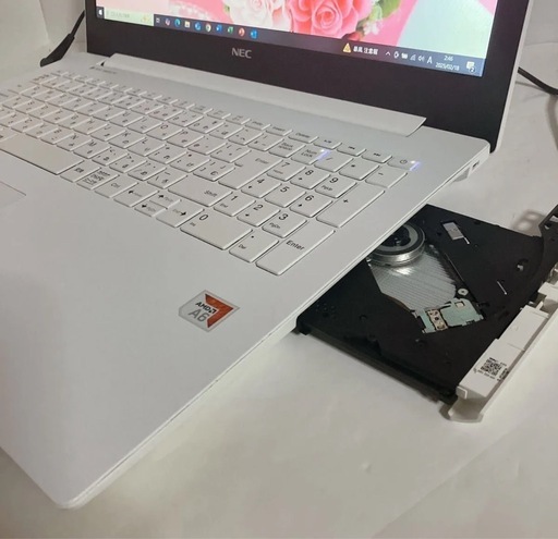 カメラDVD搭載 サクサクSSD512GB・8GB オフィス2021 ノートPC  LAVIE 