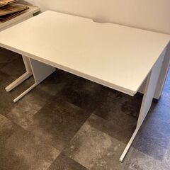 事務机　０円