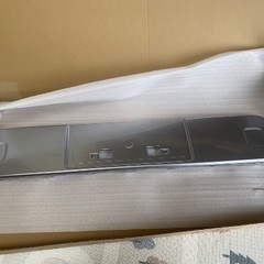 新型フリード　クロスター　備品　サイドステップ　純正フロントグリル　フロントガーニッシュ　ホンダエンブレムの画像
