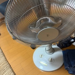 ハロゲンヒーター
