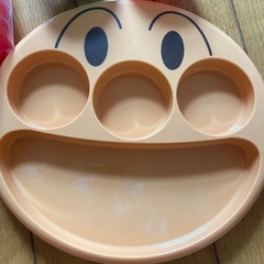 アンパンマン食器の画像