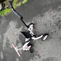子供用三輪車の画像