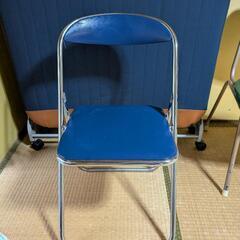 (お渡し予定者決定)イス 折りたたみ 青