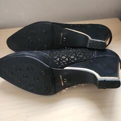 美品)日本製罐のパンプスの画像