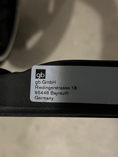 gb 折り畳みベビーカー　小型