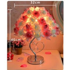 ホワイト×ピンク 薔薇のお花のスタンドライト ローズランプ バラROSE 花大輪 LED電球対応  エレガントアンティークインテリアの画像