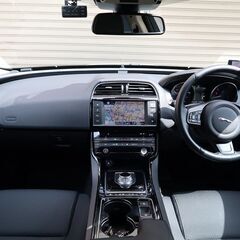 検査7年5月XE 20d ピュア ディーゼルターボ実走7.4万km/ACC/BSM/レーンキープ/Meridianサウンド/純正ナビ/バックカメラ/スマートキー/記録簿の画像