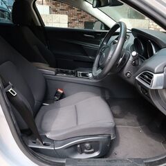 検査7年5月XE 20d ピュア ディーゼルターボ実走7.4万km/ACC/BSM/レーンキープ/Meridianサウンド/純正ナビ/バックカメラ/スマートキー/記録簿の画像