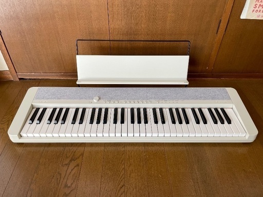 美品  Casiotone(カシオトーン)　CT-S1WE(ホワイト)