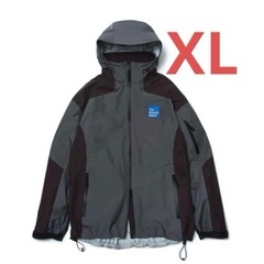 Alwayth shell jacket by AKAD