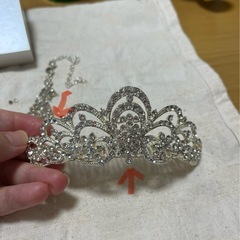 ウエディング　ティアラ　ネックレスの画像