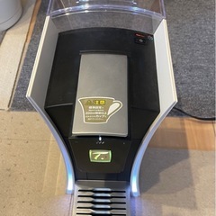 2点セット【美品】Nestle ネスカフェ ドルチェ グスト ルミオ   &ネスレ(Nestle) カプセル式 ティーマシン SPECIAL.T の画像