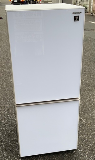 【RKGRE-478】特価！シャープ/プラズマクラスター搭載/137L 2ドア冷凍冷蔵庫/どっちもドア/SJ-GD14E-W/中古品/2018年製/当社より近隣無料配