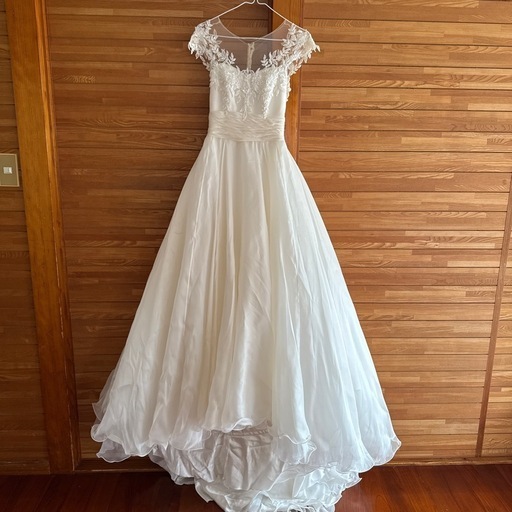 今だけ　グランマニエ　高級ウェディングドレス　低身長向け　ワイヤー入り