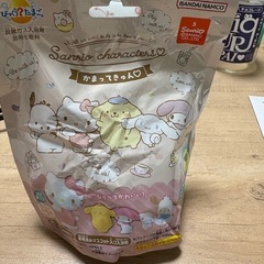 ビックらたまご サンリオ 