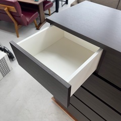 【超美品‼️】ニトリ 80cm幅5段ハイチェスト タンス 衣類収納家具 木目調ダークブラウン♪の画像