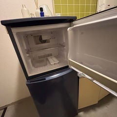 冷蔵庫一人暮らしサイズの画像