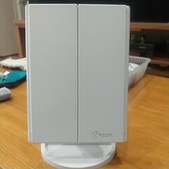 BESTOPE 化粧鏡✨ 三面鏡 女優ミラー 卓上 折りたたみLED付 美品

ベストープ

の画像