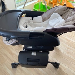 コンビ　Combi ネムリラ AUTOSWING 電動ハイローチェアの画像