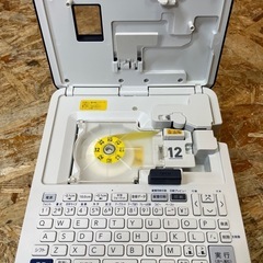 (s7118) KASIO カシオ Lateco ラテコ EC-K10 ラベルライター 12ｍｍテープ 取扱説明書付き の画像