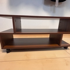WLIVE テレビ台の画像