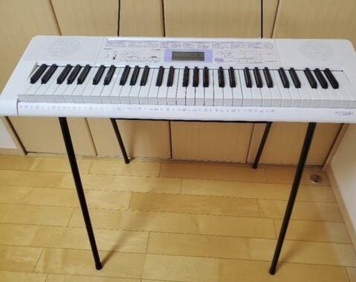 CASIO 光ナビゲーションキーボード LK122スタンド付き