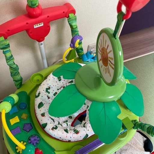 ベビーアクティビティジャンパー