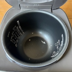 象印　炊飯器　3合炊き　NP-GE05の画像
