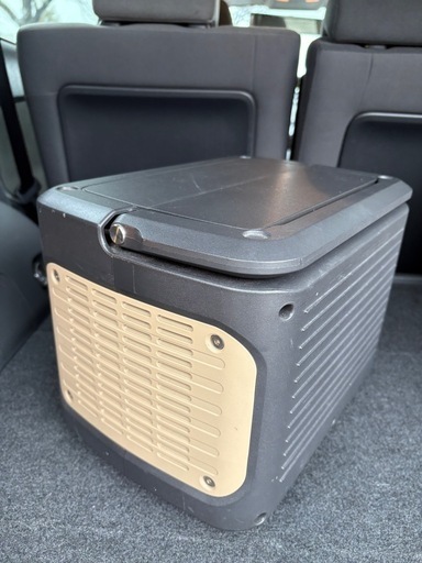 中古JVCポータブル電源 BN-RB10充電池容量1002Wh 