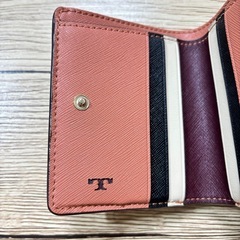 【美品】TORY BURCH トリーバーチ　2つ折り財布 の画像