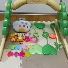 【受け渡し予定者決定】ジャンク品　プーさん 6wayジムにへんしんメリー ベッドメリー ベビージムの画像