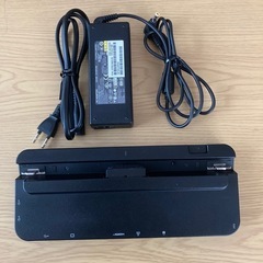 FUJITSU ARROWS Tab Q739/AB Core i5-8365U 1.6GHz/4GB/SSD128GB/13インチの画像