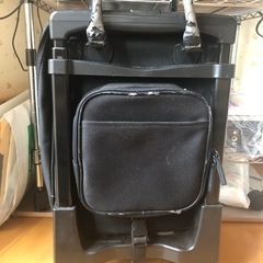 キャリーバッグ　キャリーケース　スワニー　swany　黒　使用済みの画像