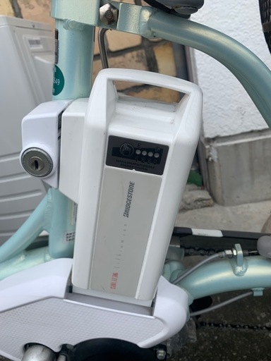 j13美品✨ ブリヂストン電動自転車、バッテリー12.3AH