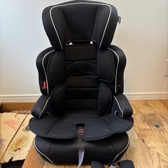 チャイルドシート　1歳から