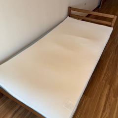 シングルベッド　マットレス付き