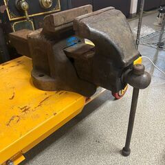 万力 バイス 幅21×高46×奥行58cm 固定工具 開口幅約2...