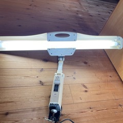 デスクライト照明の画像