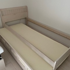 ニトリ シングル 親子ベッドの画像