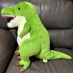 恐竜時代　ティラノサウルス　ぬいぐるみ