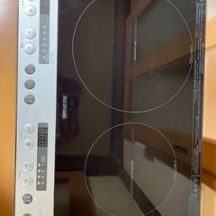 新生活応援　アイリスオーヤマ　2口IHクッキングヒーター　台付き　コンロの画像